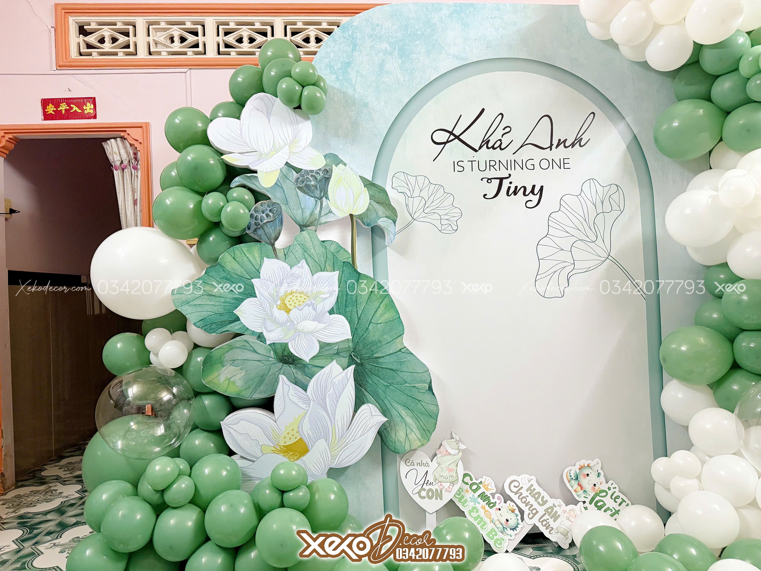 trang trí tiệc thôi nôi bé Tiny