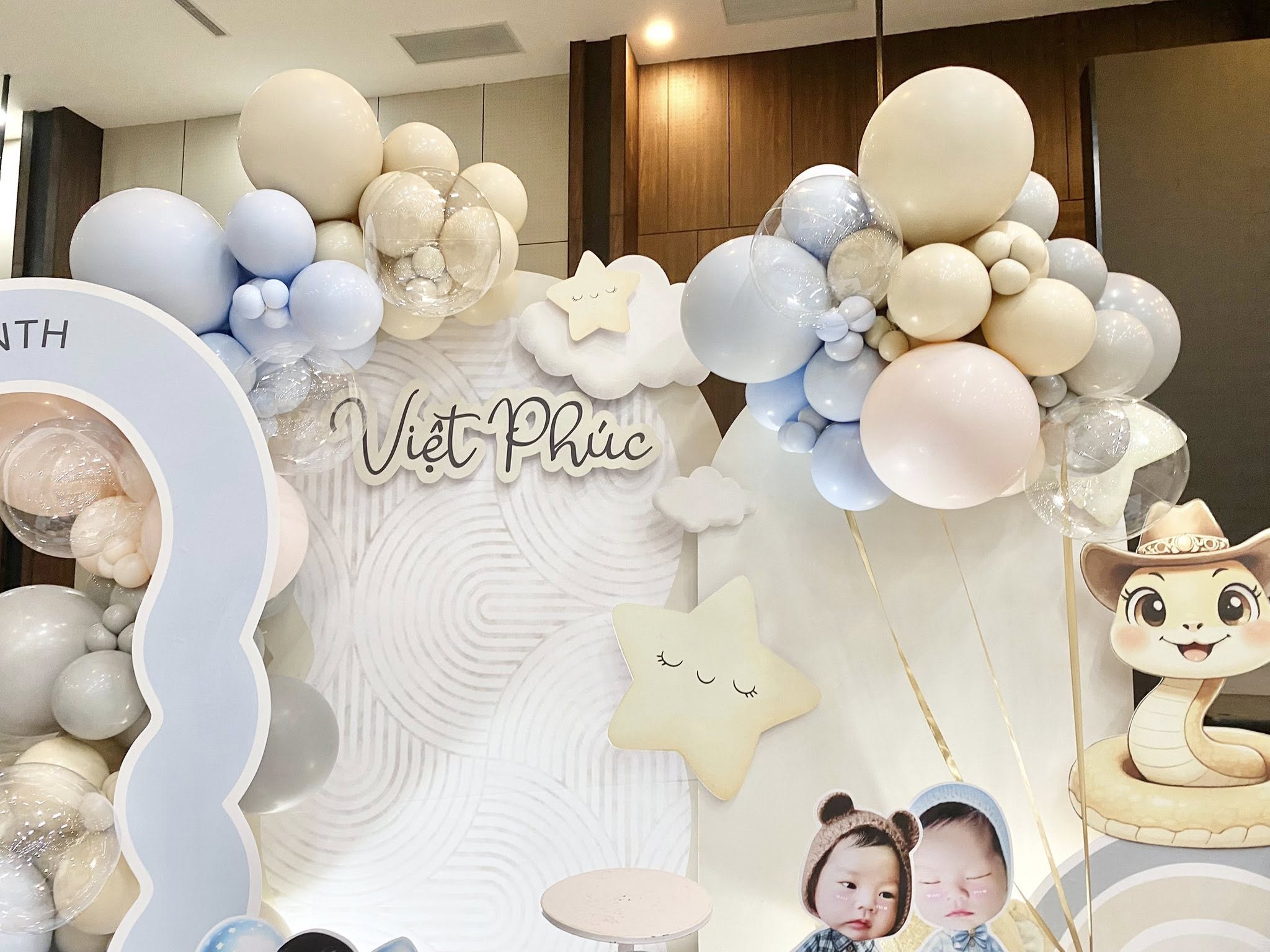 Trang trí đầy tháng bé Việt Phúc