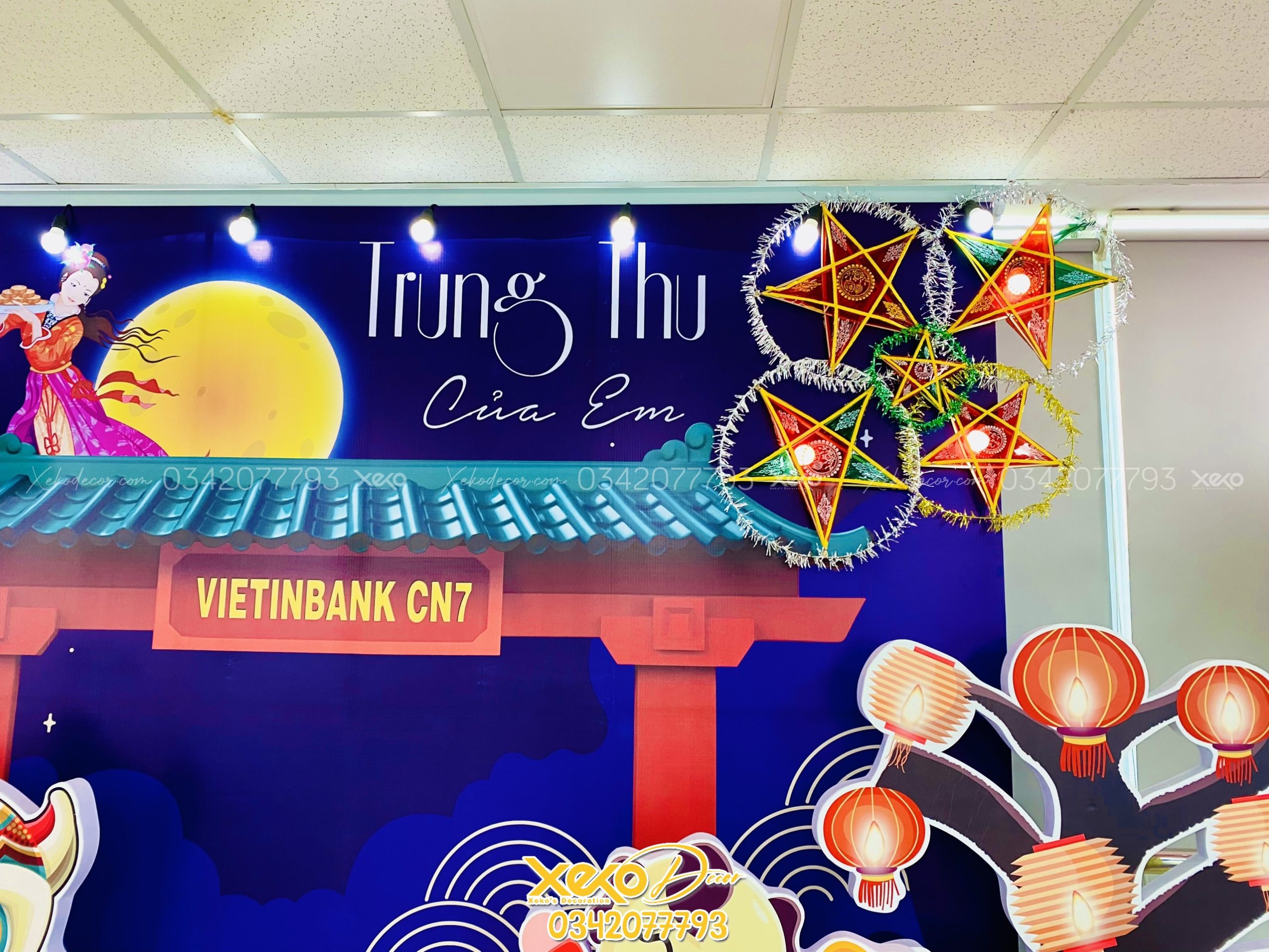 Trang Trí Background Trung Thu Cho Ngân Hàng