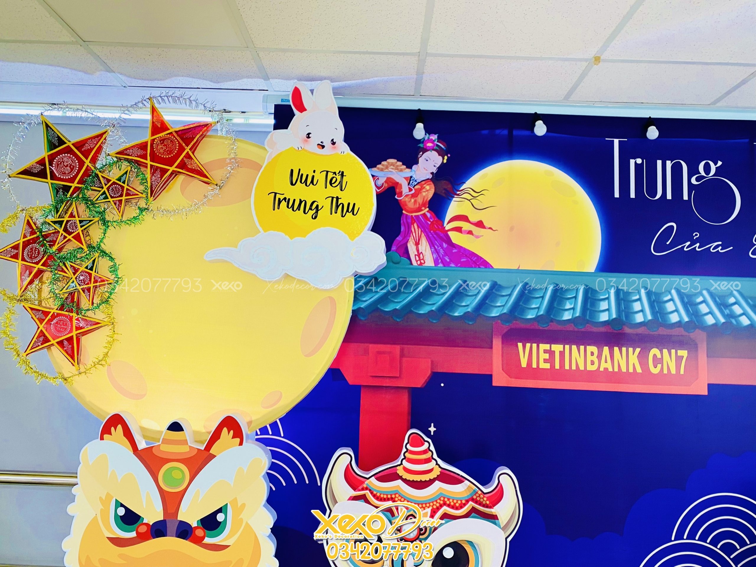 Trang Trí Background Trung Thu Cho Ngân Hàng