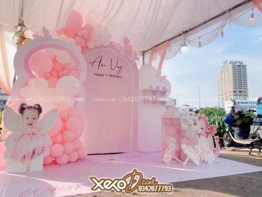 Trang trí thôi nôi bé gái tone hồng cute - An Vy